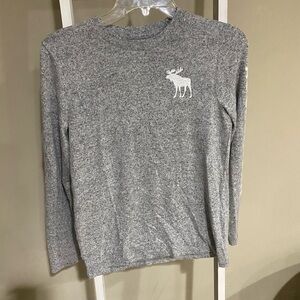 Abercrombie Kids Heather Gray Top- youth size 11/12-#63